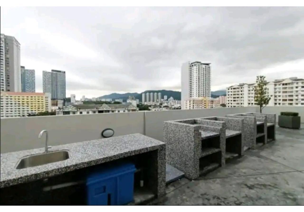 City Town 2-6 Pax Beautiful View Cozy Condo, Jelutong, Georgetown, Centre Heart Of Penang Island, Near Highway Komtar Gurney Екстер'єр фото