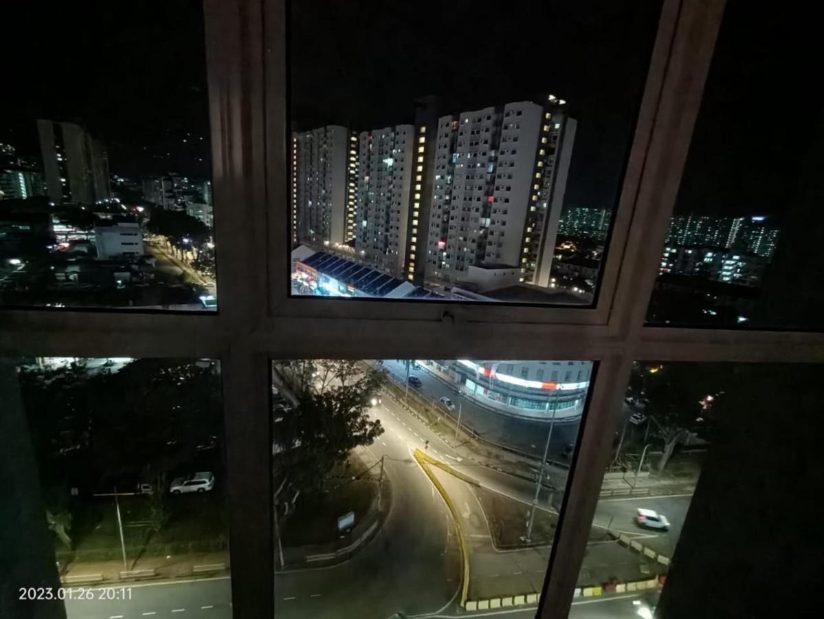 City Town 2-6 Pax Beautiful View Cozy Condo, Jelutong, Georgetown, Centre Heart Of Penang Island, Near Highway Komtar Gurney Екстер'єр фото