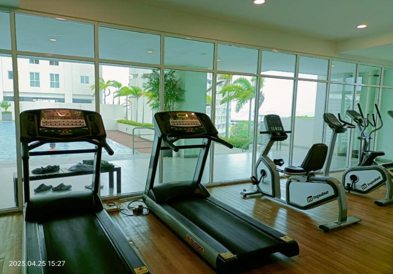 City Town 2-6 Pax Beautiful View Cozy Condo, Jelutong, Georgetown, Centre Heart Of Penang Island, Near Highway Komtar Gurney Екстер'єр фото
