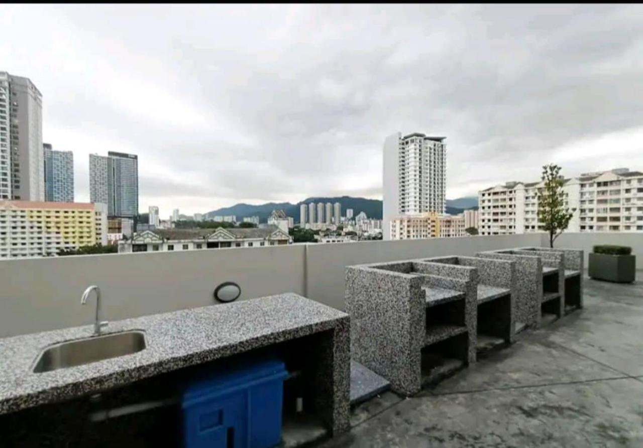 City Town 2-6 Pax Beautiful View Cozy Condo, Jelutong, Georgetown, Centre Heart Of Penang Island, Near Highway Komtar Gurney Екстер'єр фото