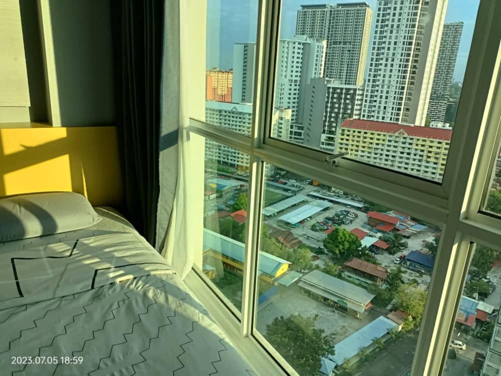 City Town 2-6 Pax Beautiful View Cozy Condo, Jelutong, Georgetown, Centre Heart Of Penang Island, Near Highway Komtar Gurney Екстер'єр фото
