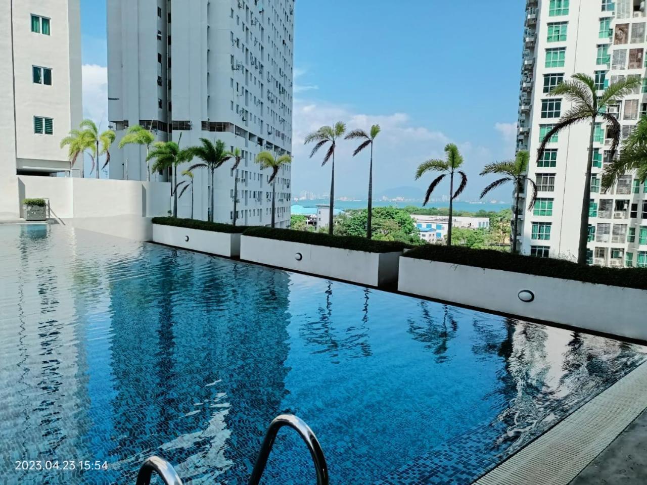 City Town 2-6 Pax Beautiful View Cozy Condo, Jelutong, Georgetown, Centre Heart Of Penang Island, Near Highway Komtar Gurney Екстер'єр фото